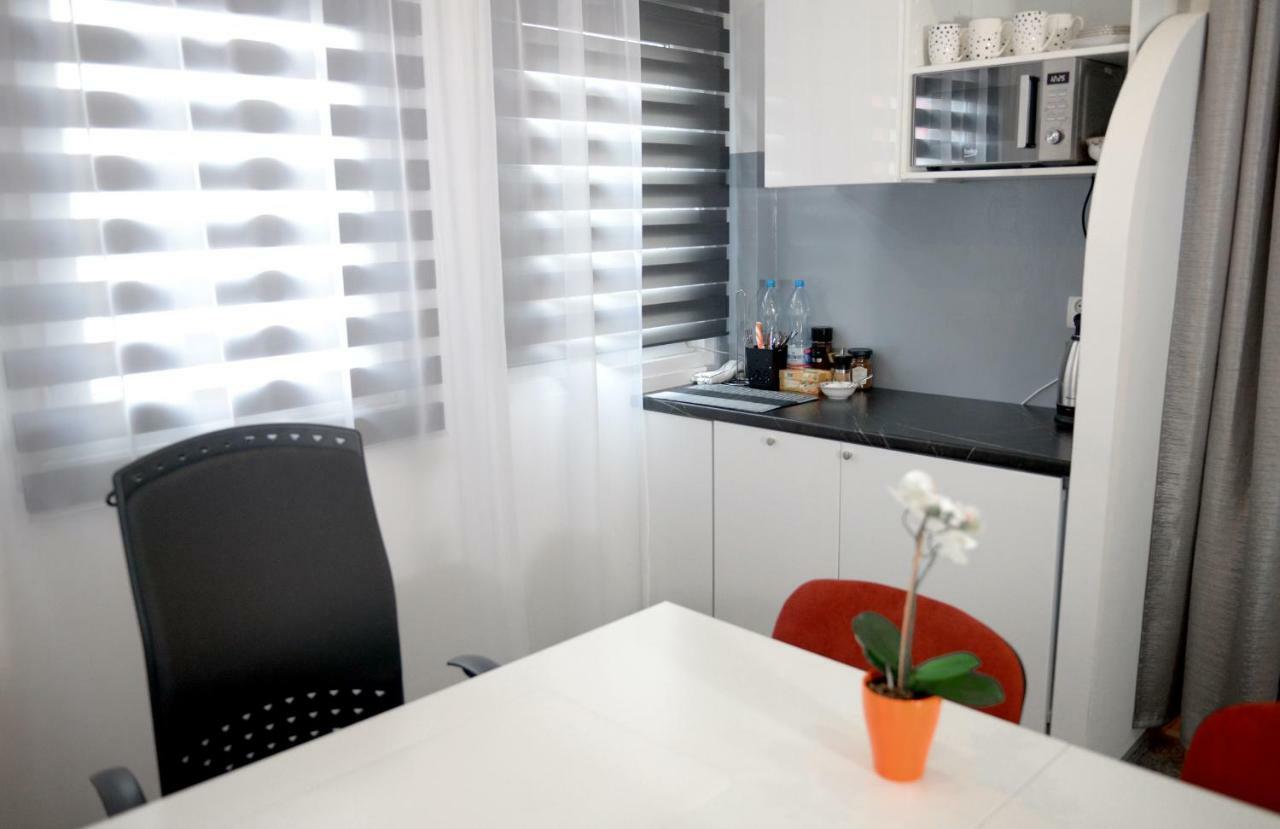 Work & Sleep Apartment Piaseczno  Exterior photo